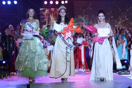 Top 3 Nữ hoàng Du lịch châu Á Top 3 Nữ hoàng Du lịch châu Á